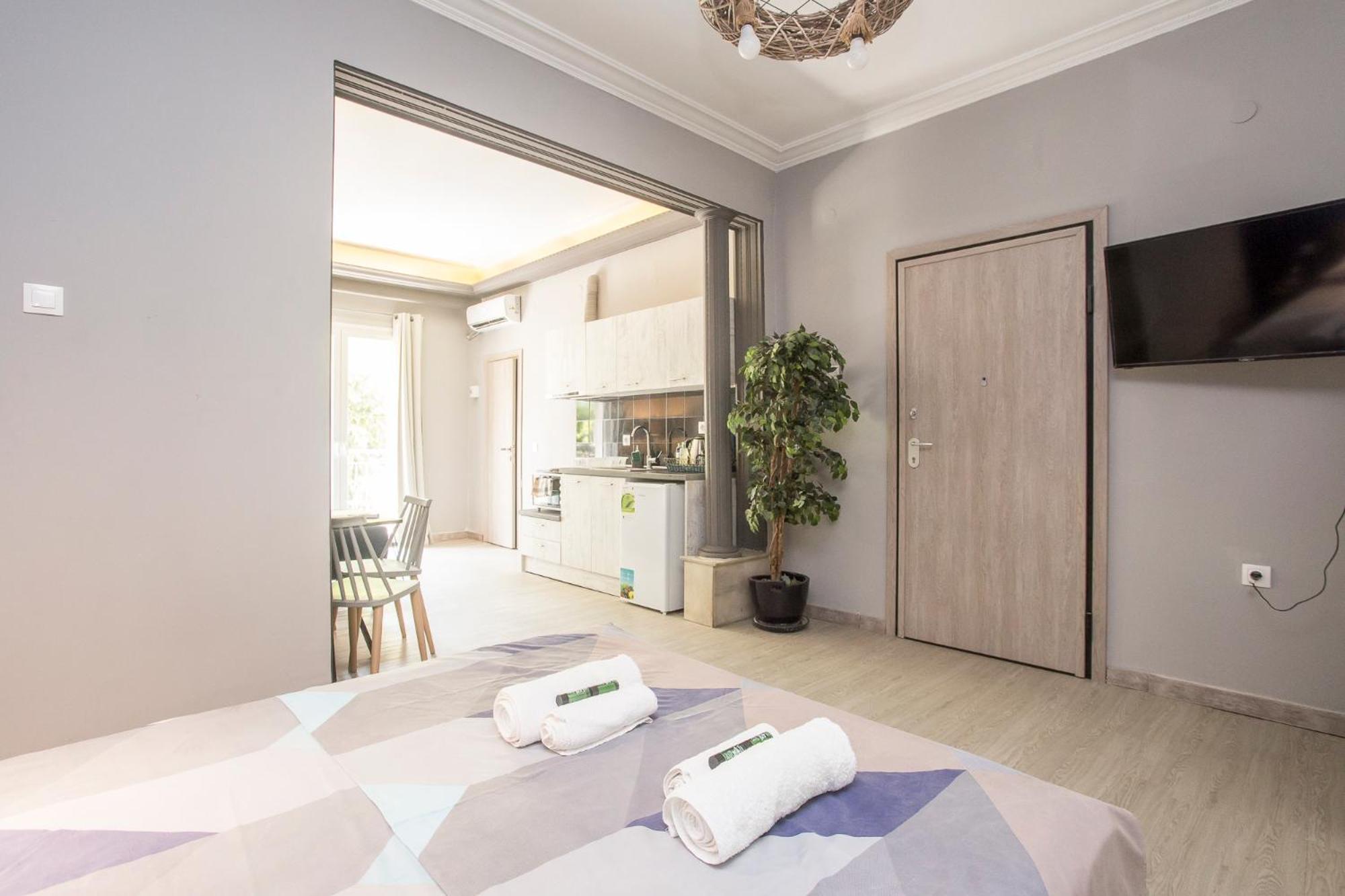 Closer "Egnatia Apartment 1" Thessaloniki Exterior foto