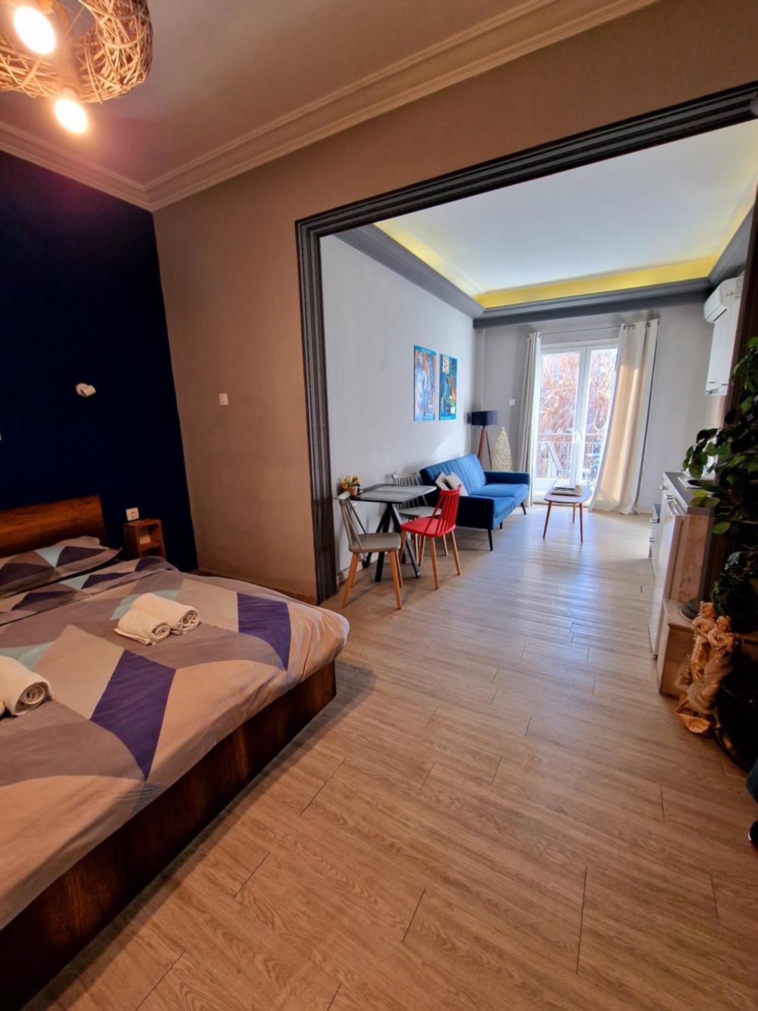 Closer "Egnatia Apartment 1" Thessaloniki Exterior foto